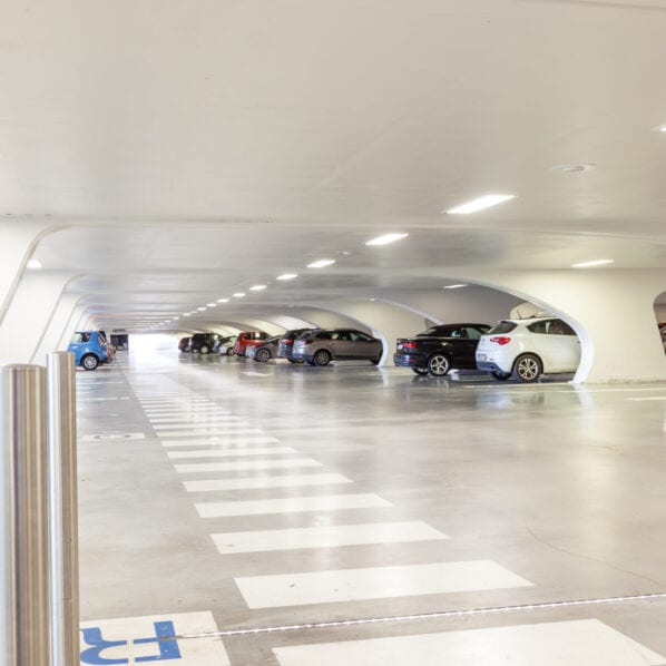 Parkeringskontrol med Avantparks nemme parkeringsløsninger.